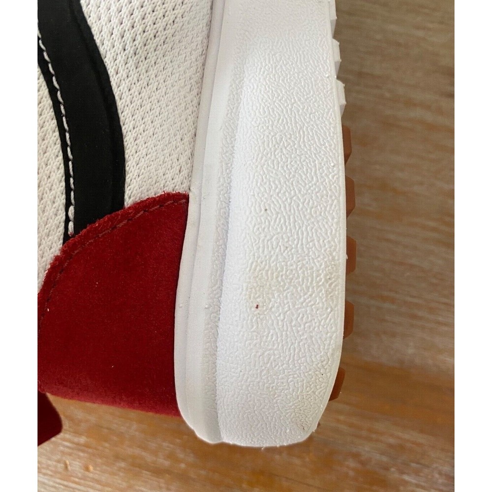 Vans Women's Red and White Sneakers - Picture 15 of 16